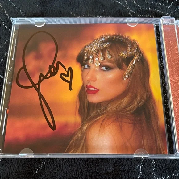 The Life of a Showgirl Hand Signed CD - Picture 1 of 6
